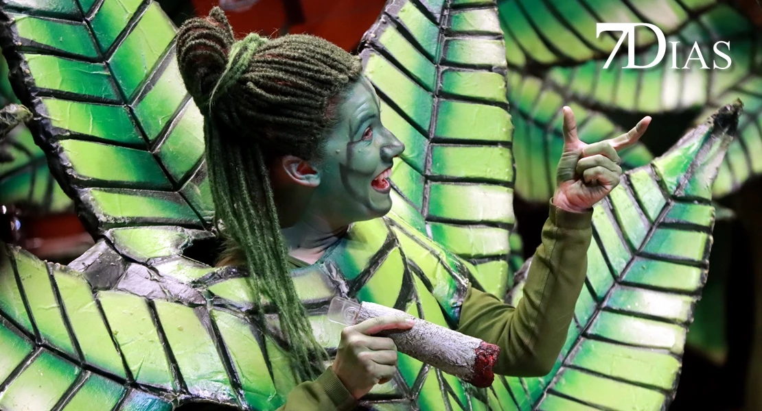 Actuación y entrevista a la murga Los Rayanos en Semifinales del COMBA 2026