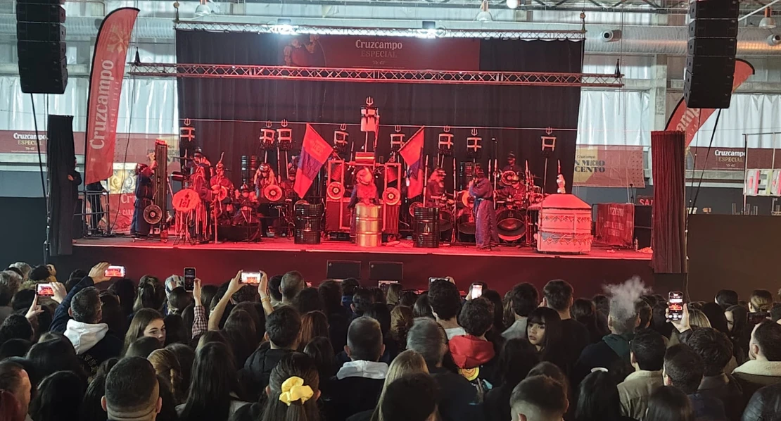 Actuación de la Tamborada de Vaivén 2026