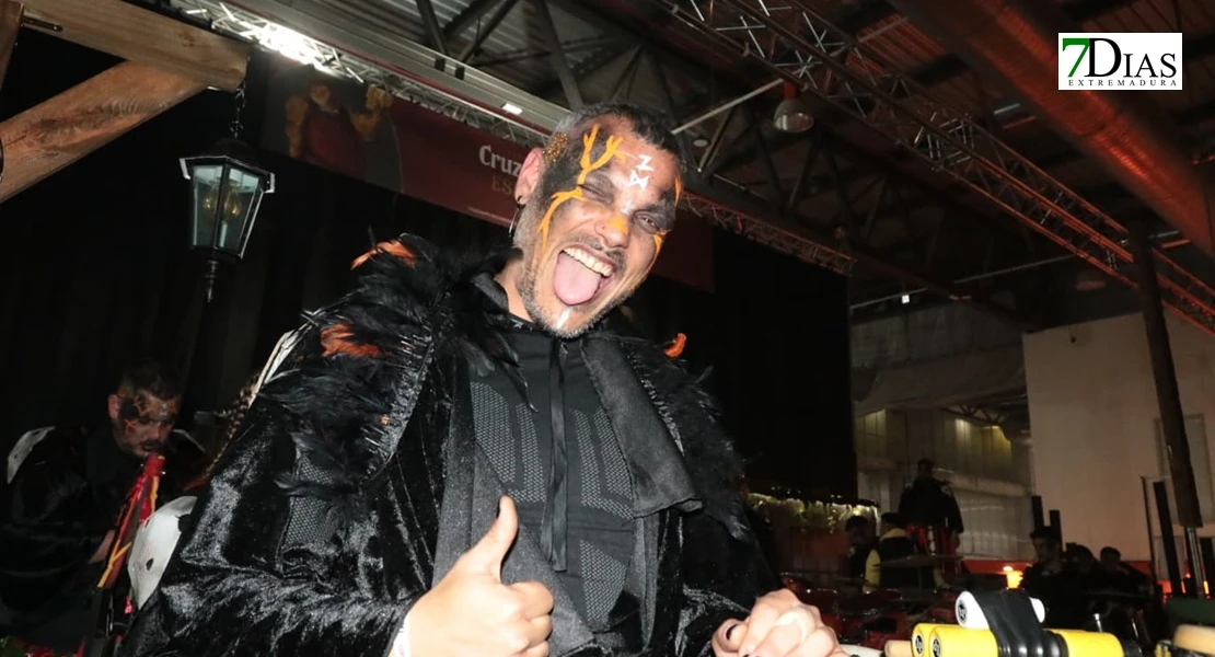 Busca tus fotos en la Tamborada del Carnaval de Badajoz 2026