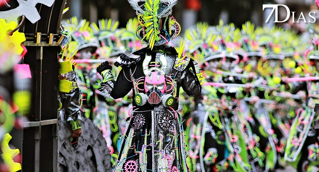 Los mejores primeros planos del Gran Desfile del Carnaval de Badajoz 2026
