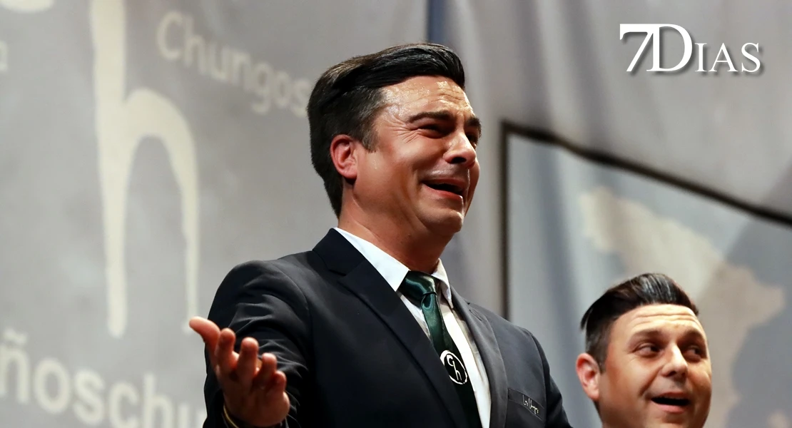 Actuación y entrevista a la murga Los Chungos en Semifinales del COMBA 2026