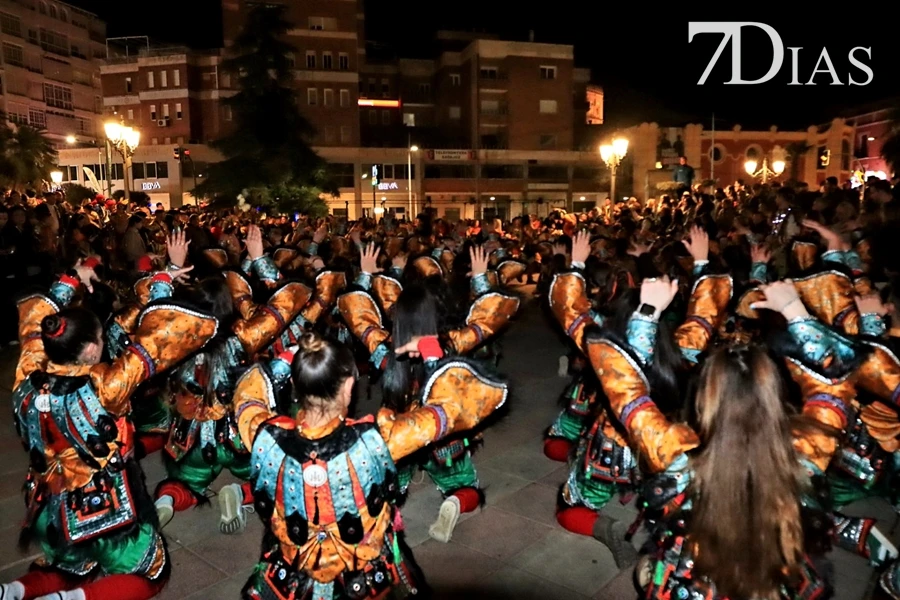 El Carnaval continúa en las calles de Badajoz gracias a 'De Plaza en Plaza'