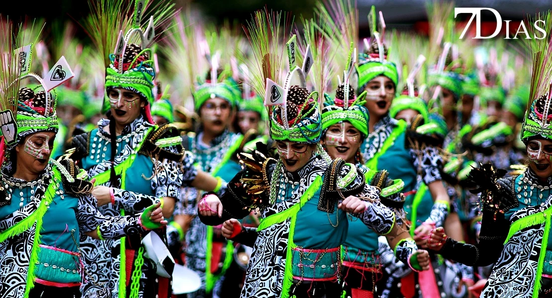 Los mejores planos generales del Gran Desfile del Carnaval de Badajoz 2026