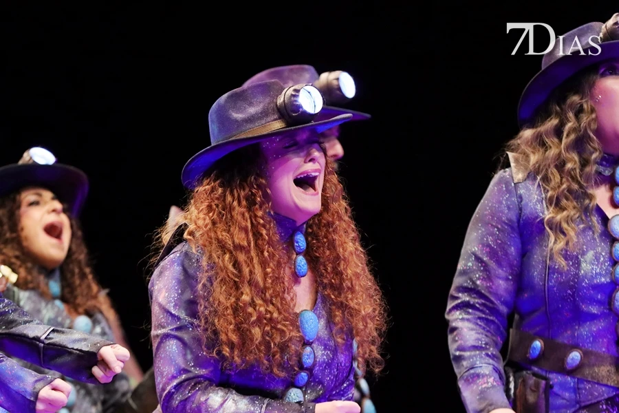 Actuación y entrevista de la murga La Castafiore en preliminares del COMBA 2026