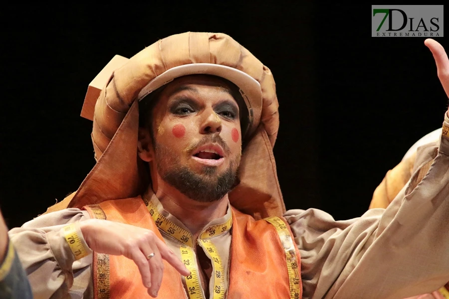 Actuación y entrevista de la murga Al Maridi en el COMBA 2026