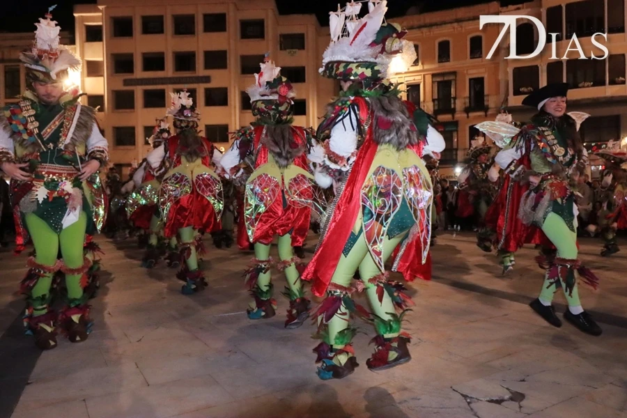 El Carnaval continúa en las calles de Badajoz gracias a 'De Plaza en Plaza'