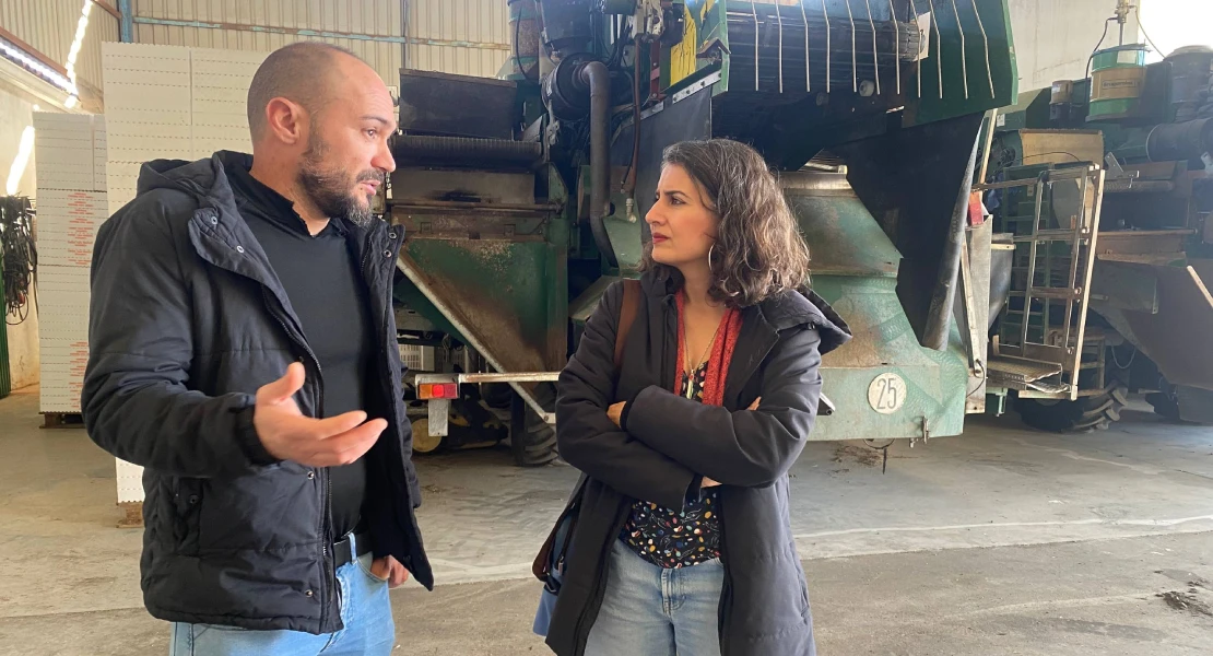 De Miguel acusa a la  ponerse del lado de quienes están abusando de nuestros tomateros