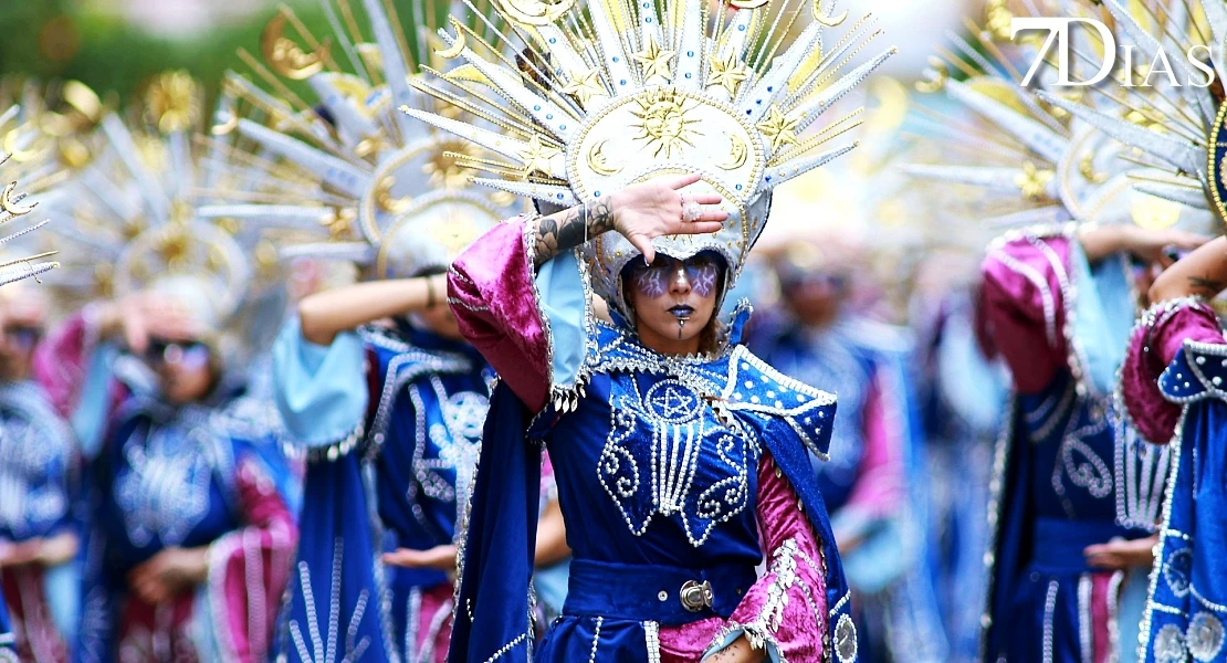 Los mejores primeros planos del Gran Desfile del Carnaval de Badajoz 2026