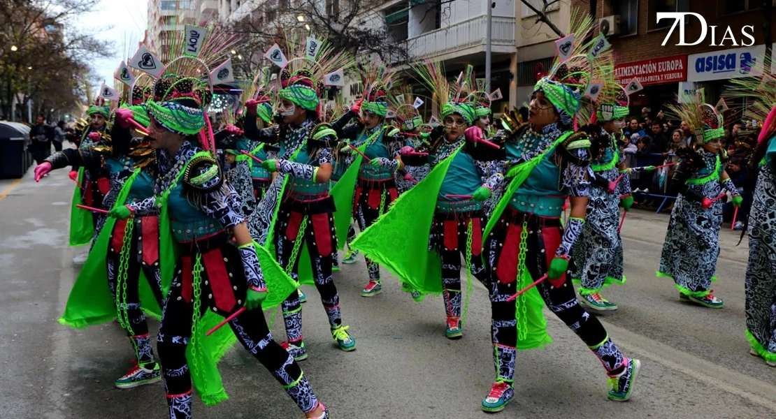 Planos generales del Desfile Infantil de Comparsas 2026