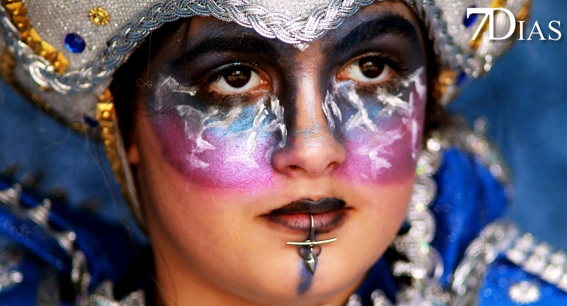 Los mejores primeros planos del Gran Desfile del Carnaval de Badajoz 2026