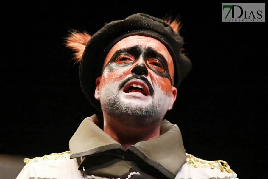 Actuación y entrevista de la Murga de Calamonte en preliminares del COMBA 2026