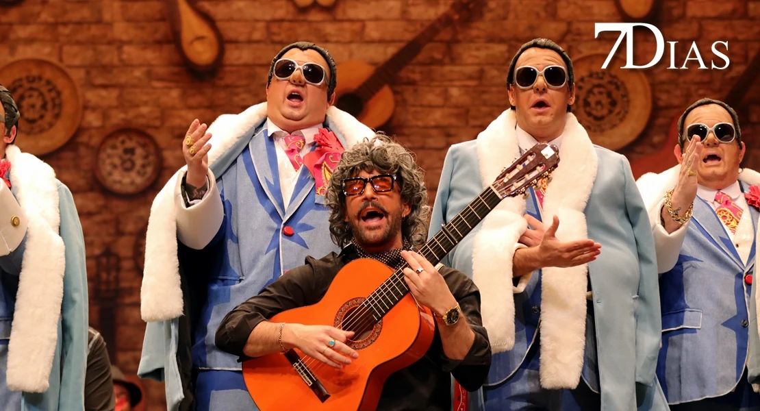 Actuación y entrevista a la murga Gitano y de Badajó en Semifinales del COMBA 2026