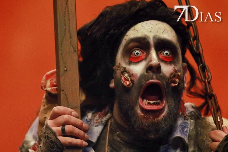 Actuación y entrevista de la murga Marwan en la final del COMBA 2026