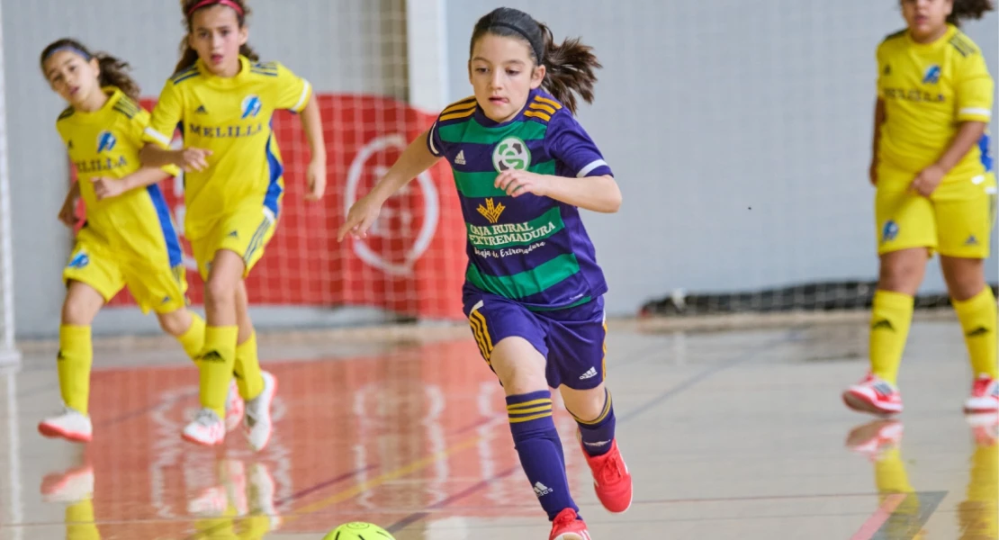 Carmen Roncero, la promesa del fútbol base extremeña de Ribera del Fresno