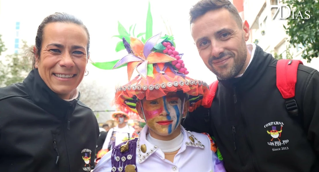 Planos generales del Desfile Infantil de Comparsas 2026