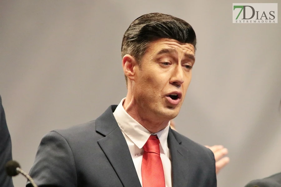 Actuación y entrevista de la murga Los Chungos en preliminares del COMBA 2026