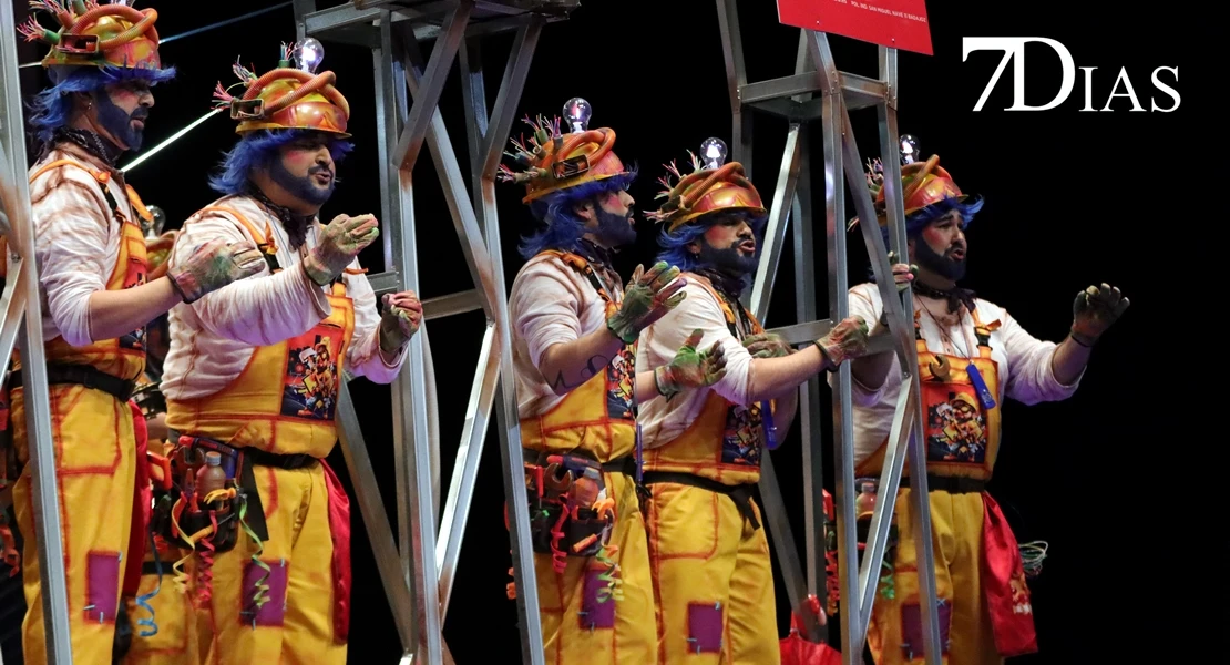 Actuación y entrevista a la murga Los Mirinda en Semifinales del COMBA 2026