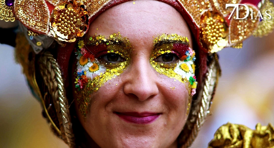 Los mejores primeros planos del Gran Desfile del Carnaval de Badajoz 2026