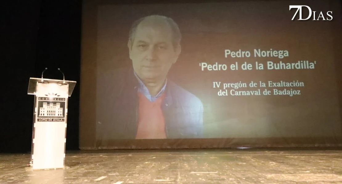 Badajoz rinde homenaje a sus referentes en el Carnaval 2026