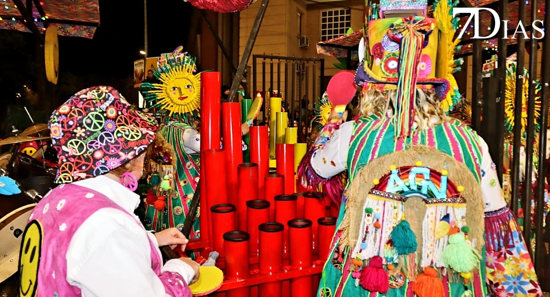 Los mejores primeros planos del Gran Desfile del Carnaval de Badajoz 2026