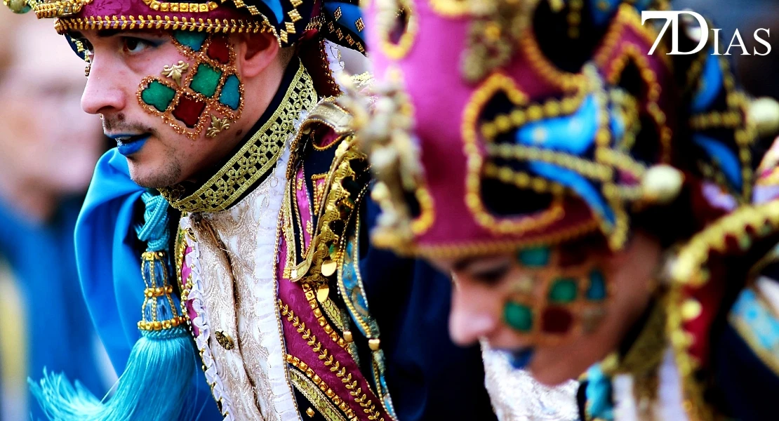 Los mejores primeros planos del Gran Desfile del Carnaval de Badajoz 2026
