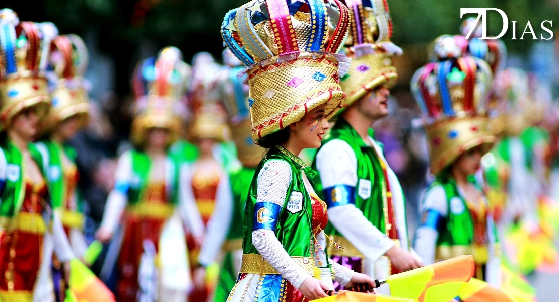 Los mejores primeros planos del Gran Desfile del Carnaval de Badajoz 2026