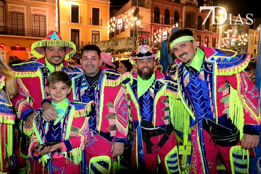 El Carnaval continúa en las calles de Badajoz gracias a 'De Plaza en Plaza'