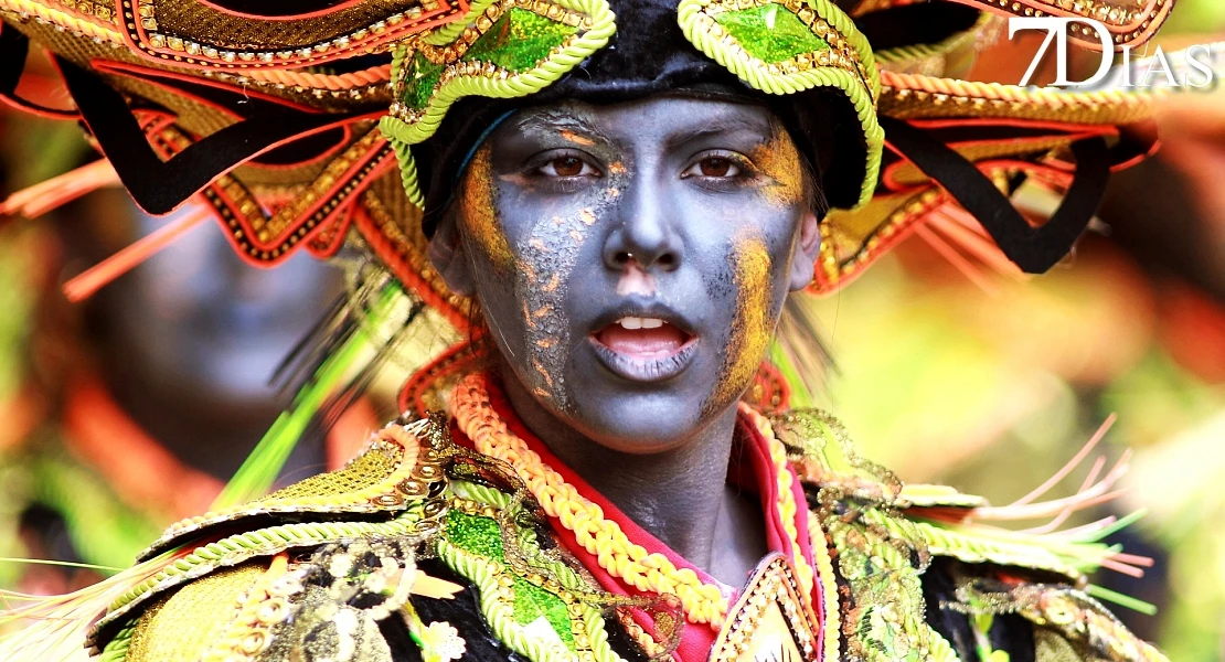 Los mejores primeros planos del Gran Desfile del Carnaval de Badajoz 2026