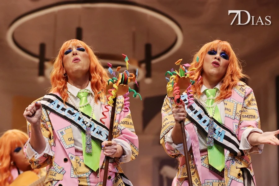 Actuación y entrevista de la murga Las Chimixurris en preliminares del COMBA 2026