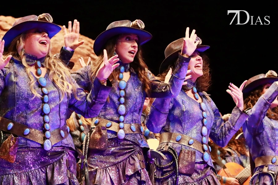 Actuación y entrevista de la murga La Castafiore en preliminares del COMBA 2026