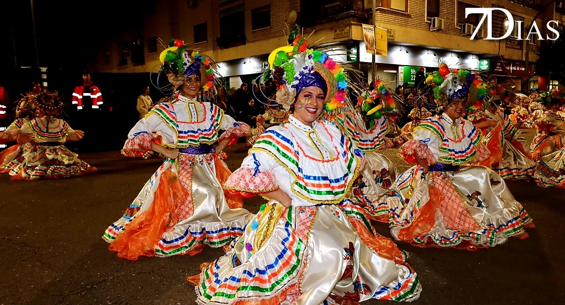 Los mejores primeros planos del Gran Desfile del Carnaval de Badajoz 2026