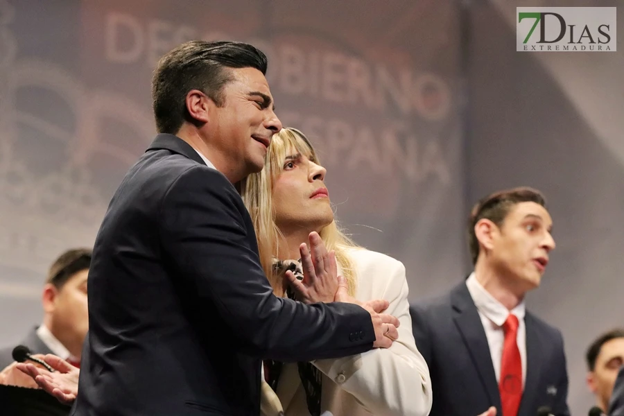 Actuación y entrevista de la murga Los Chungos en preliminares del COMBA 2026