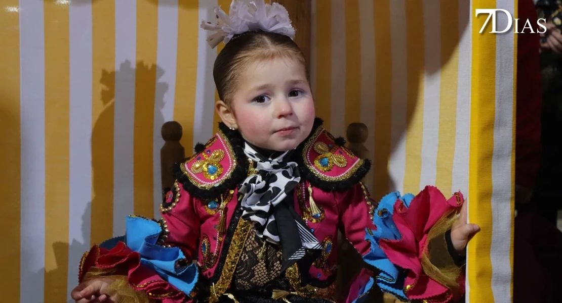 Planos generales del Desfile Infantil de Comparsas 2026