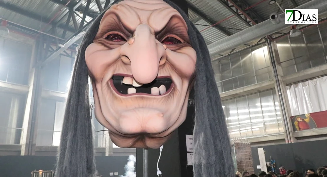 Busca tus fotos en la Tamborada del Carnaval de Badajoz 2026