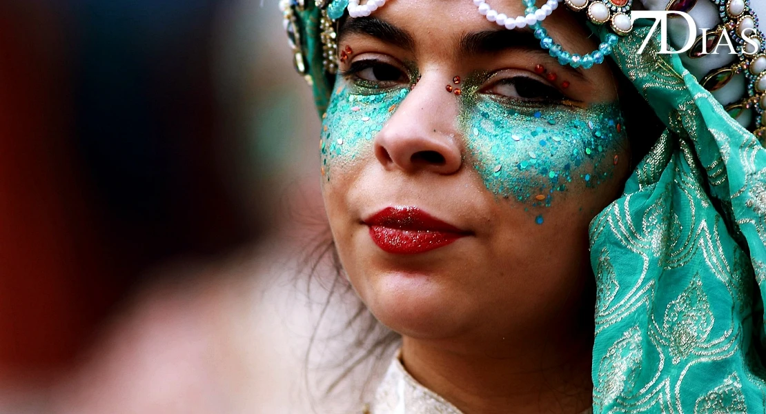 Los mejores primeros planos del Gran Desfile del Carnaval de Badajoz 2026