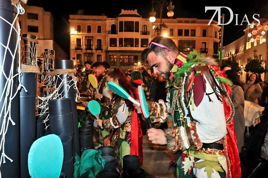 El Carnaval continúa en las calles de Badajoz gracias a 'De Plaza en Plaza'