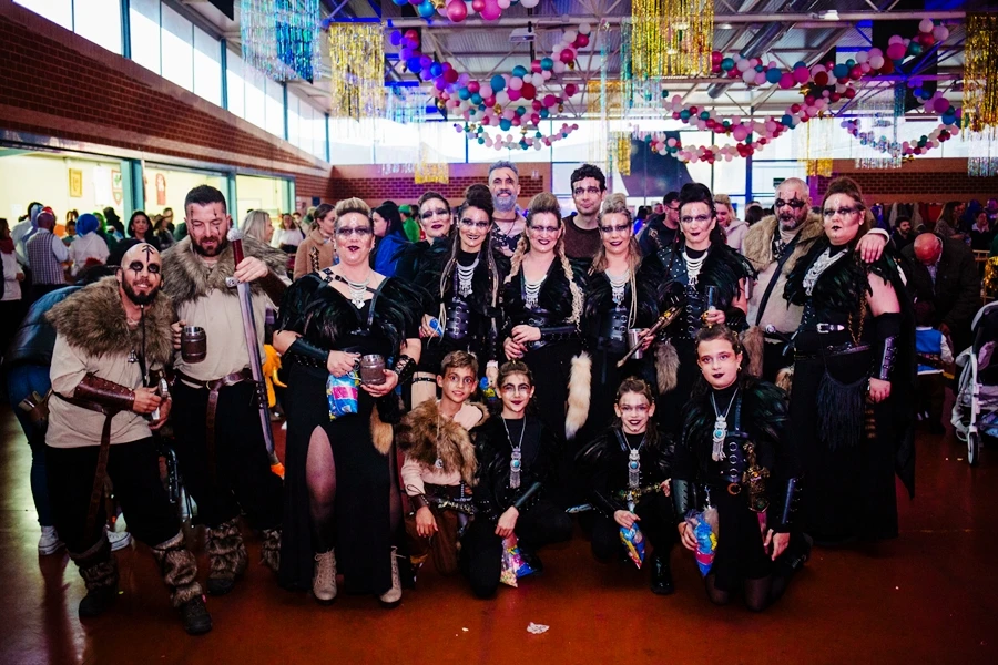 El carnaval sanvicenteño arranca a lo grande con el multitudinario desfile infantil