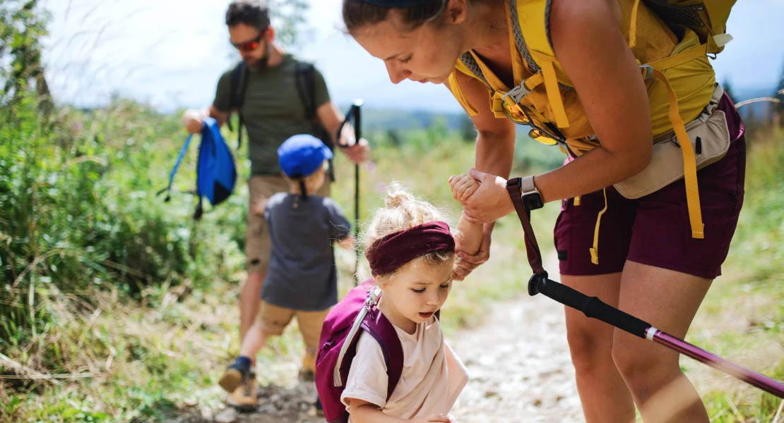 ¿Quieres salir de senderismo en familia? Consulta estas rutas en la provincia de Badajoz