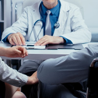 La huelga de médicos obliga a cancelar 67.800 consultas y 567 operaciones en Extremadura