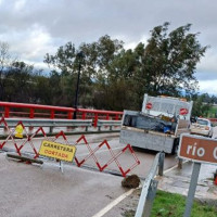Corte de tráfico de la carretera  BA-142 por inundaciones de los ríos Guadiana y Guadamez