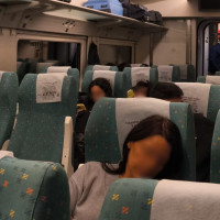 Un tren que realizaba la ruta Madrid-Badajoz arrolla a un vehículo