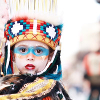 El Carnaval de Badajoz mira al cielo: la lluvia amenaza el Desfile Infantil