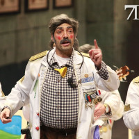 Actuación y entrevista de la murga Los Camballotas en la final del COMBA 2026