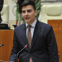 El PSOE denuncia “uso partidista” de los fondos públicos por parte de Guardiola