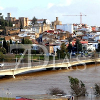 Cierran el Puente de la Autonomía en Badajoz