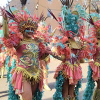 La comparsa Los Lingotes gana el Gran Desfile del Carnaval de Badajoz 2026