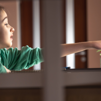 Día Mundial del Internet Seguro: claves para proteger a los menores