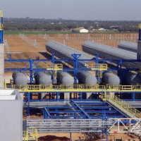 Incendio de madrugada en la planta termosolar Extresol en Torre de Miguel Sesmero