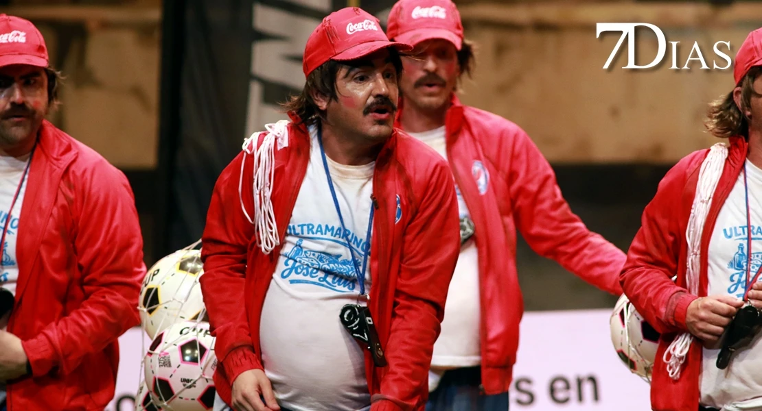 Actuación y entrevista a la murga Valentín, entrenador infantil en Semifinales del COMBA 2026