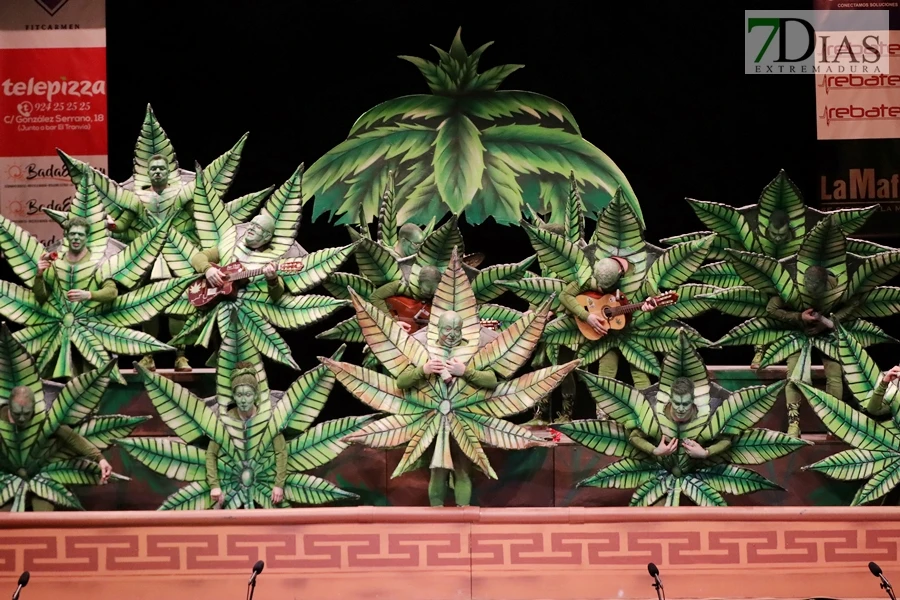 Actuación y entrevista de la murga Los Rayanos en preliminares del COMBA 2026